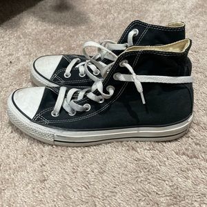 High top converse all star / size 8